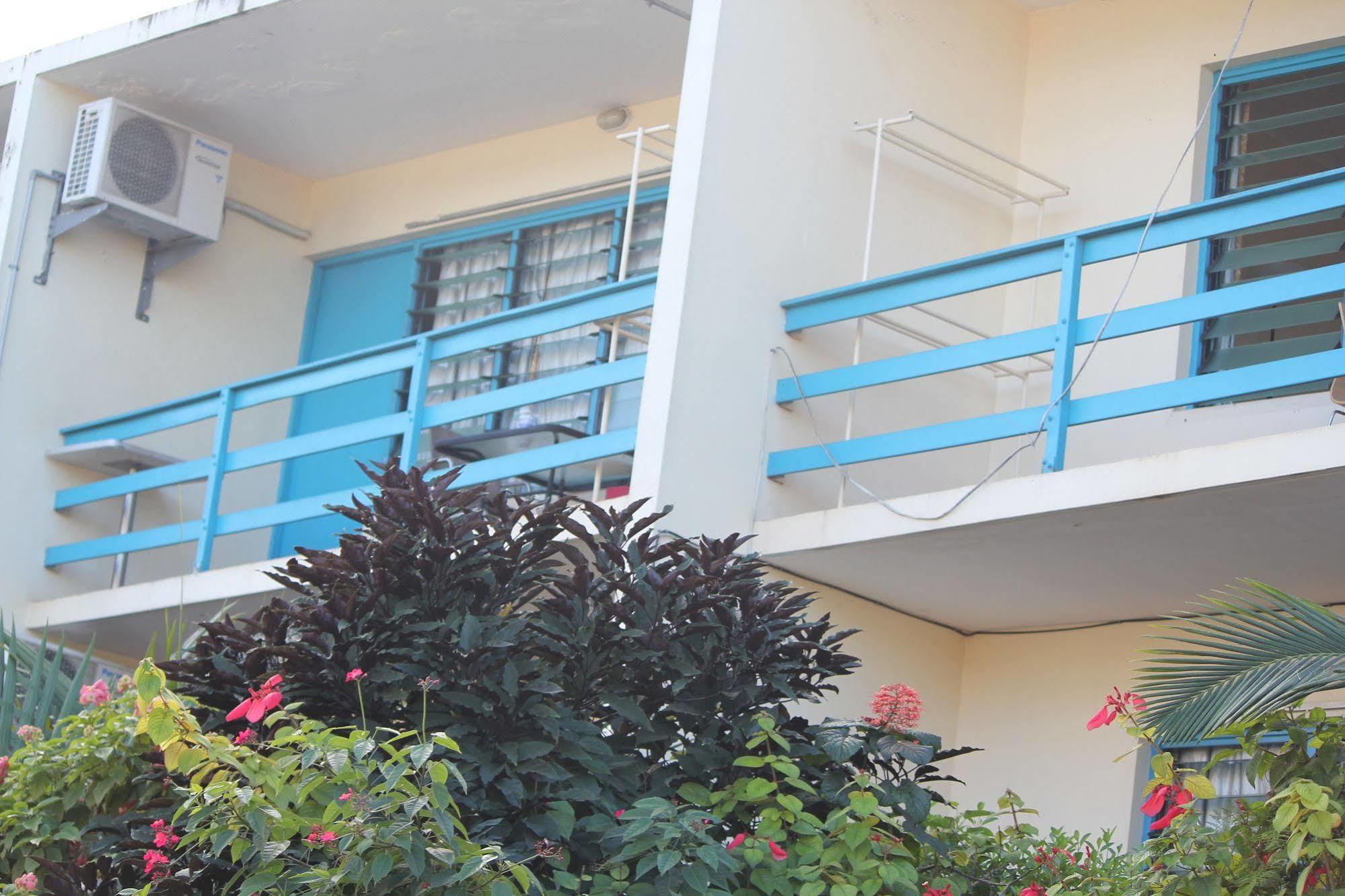 Pacific Paradise Motel Порт-Вила Экстерьер фото