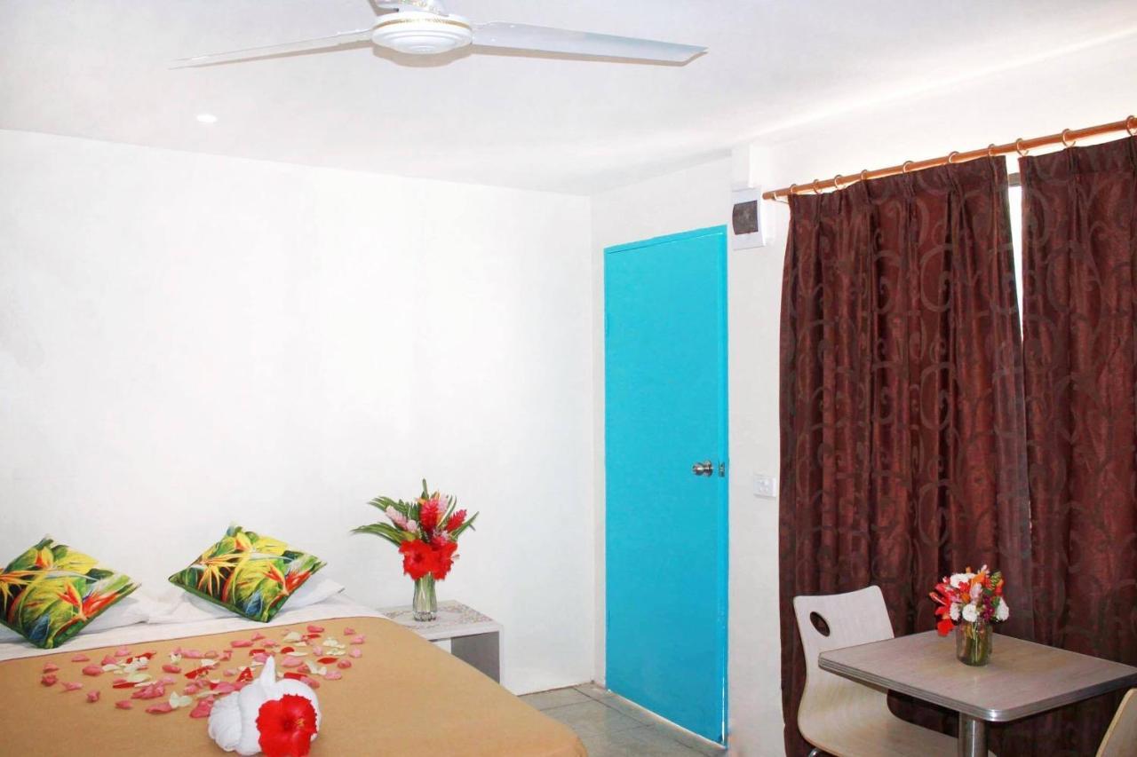 Pacific Paradise Motel Порт-Вила Экстерьер фото